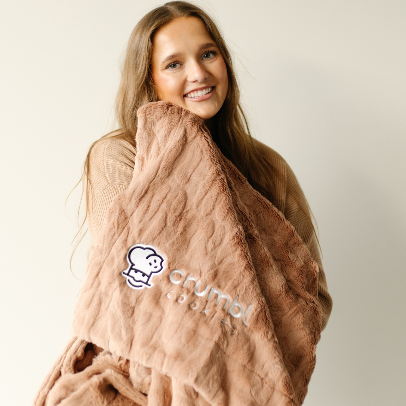 PATTERNED FAUX FUR XL THROW BLANKETS