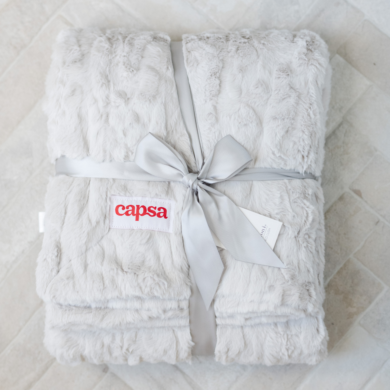 PATTERNED FAUX FUR XL THROW BLANKETS