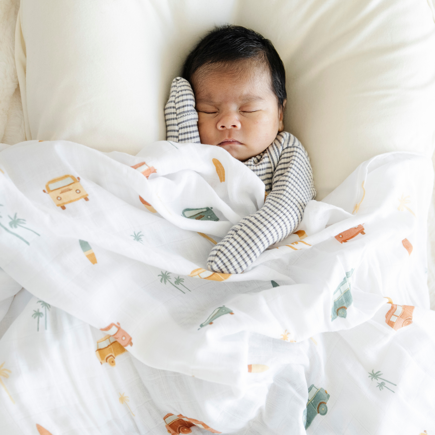 Van Life Saranoni Bamboo Rayon Muslin soft swaddle blanket.